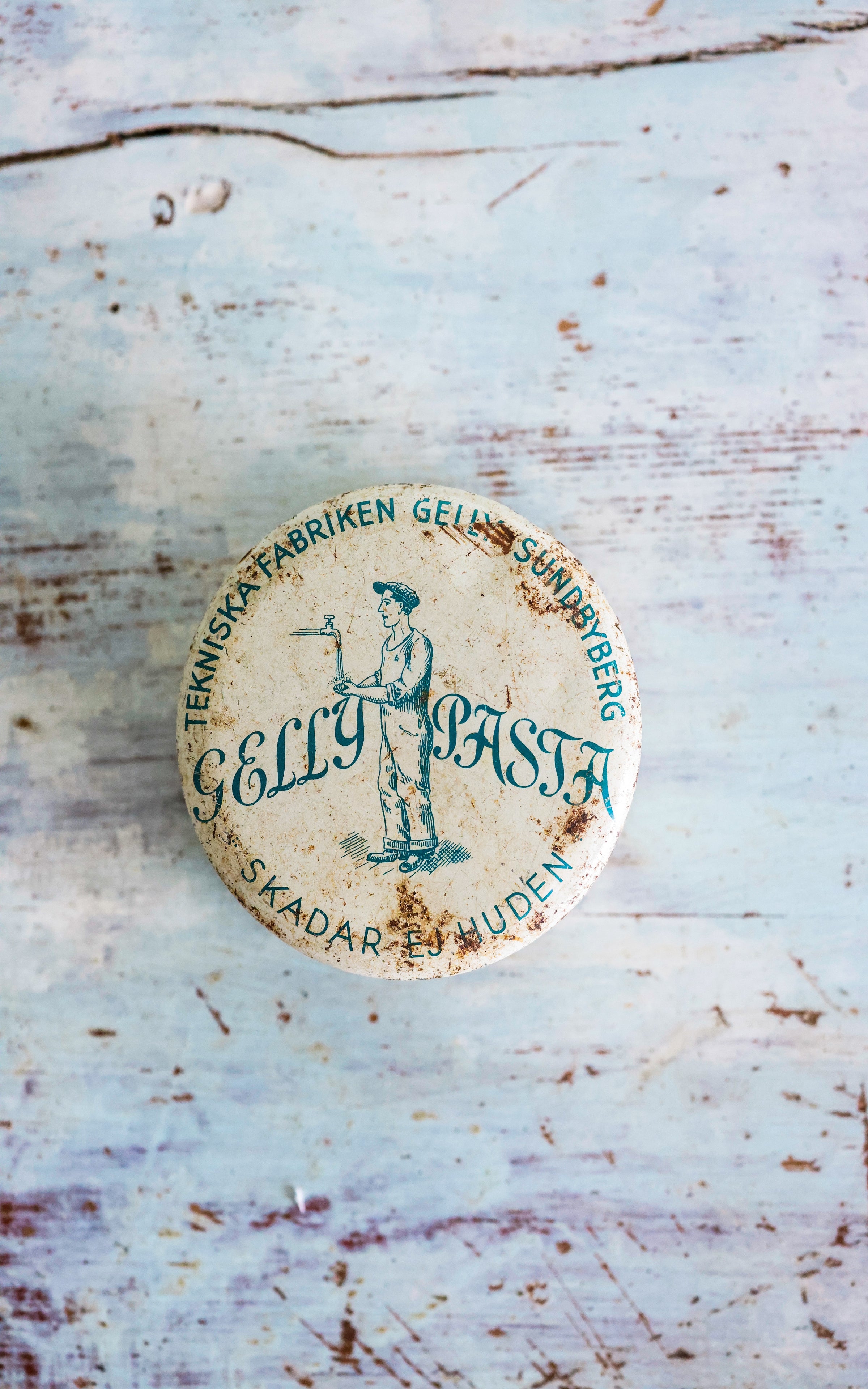 Petite Vintage Swedish Soap Tin