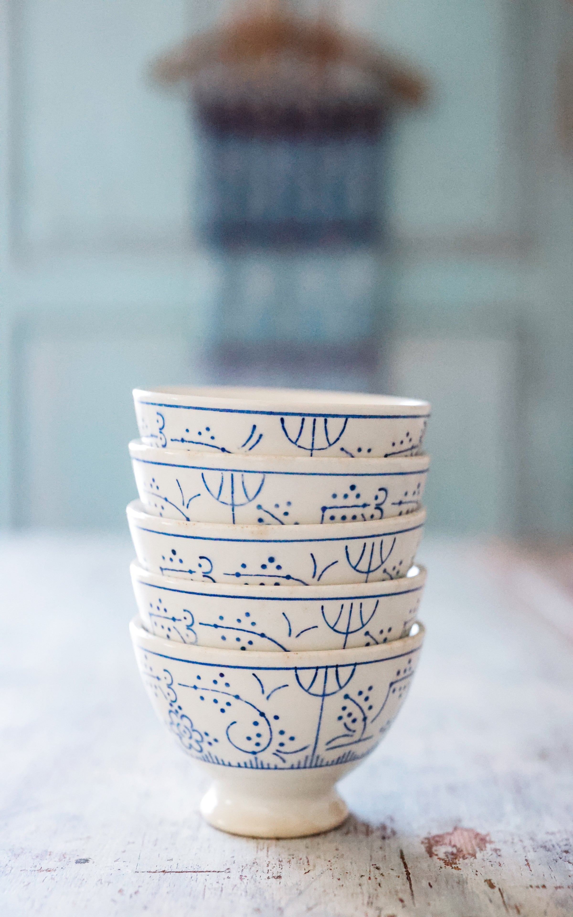 One Vintage Petite Belgian Stoneware Cafe au Lait Bowl