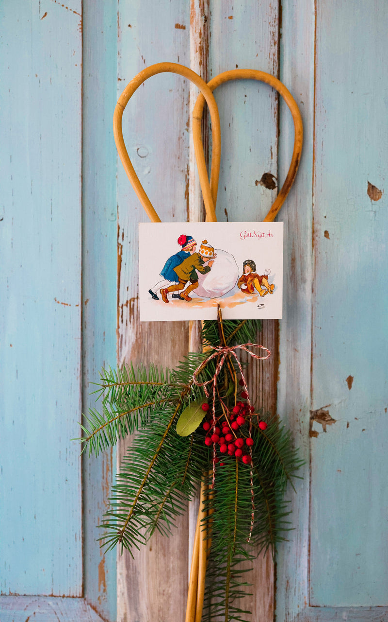 Vintage French Laundry Paddle & Post Card ~E