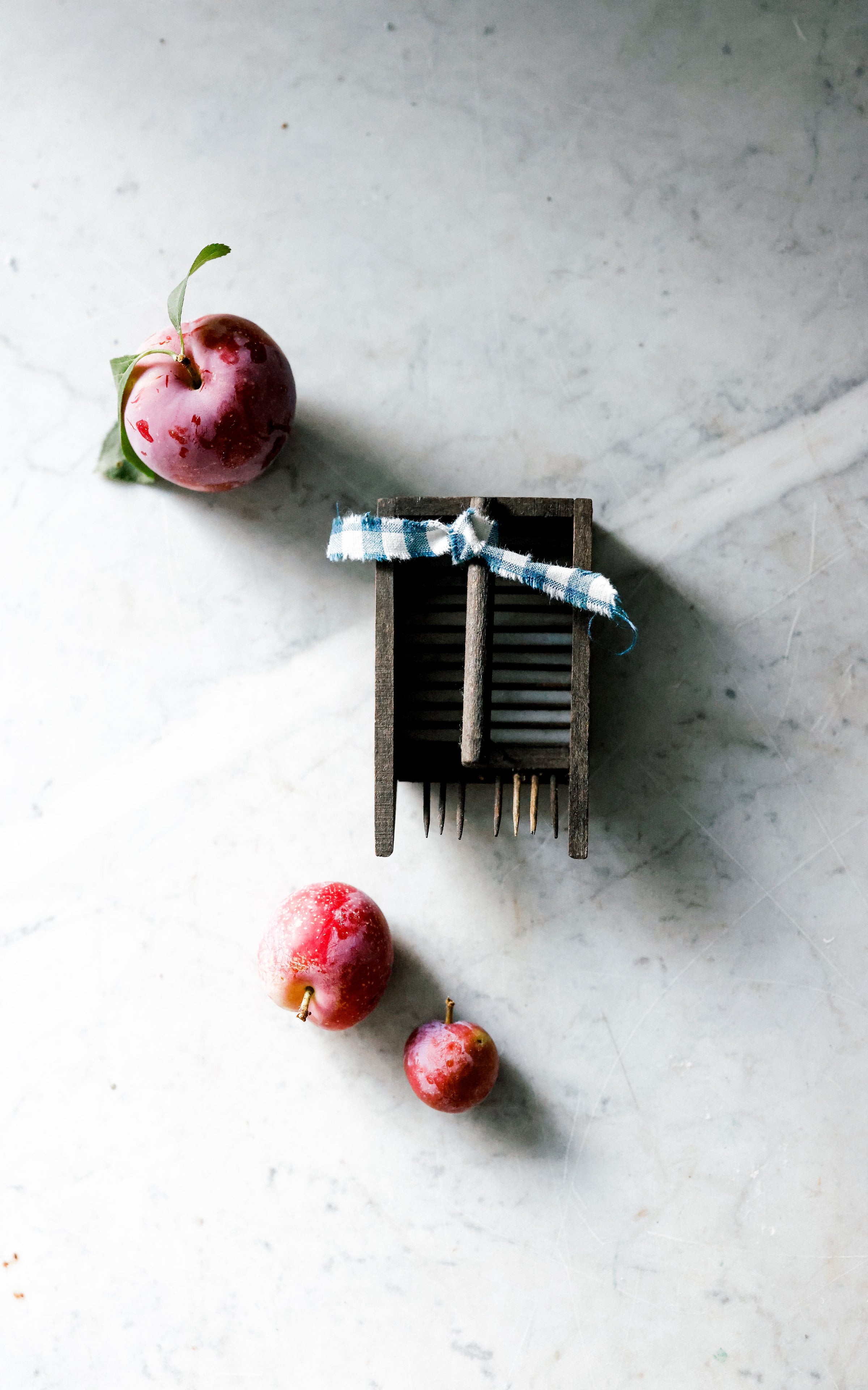 Petite Vintage French Blueberry Picker