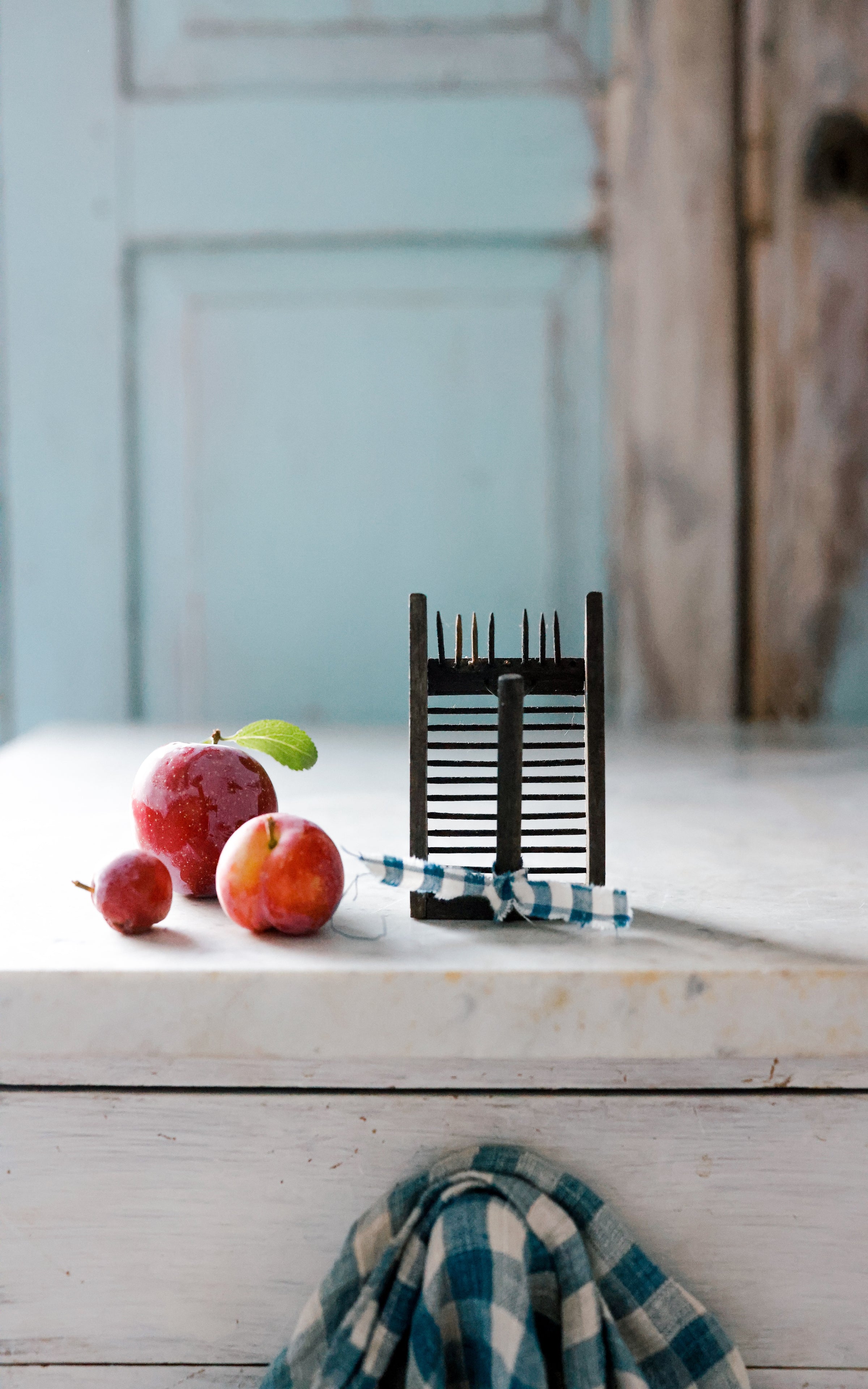 Petite Vintage French Blueberry Picker